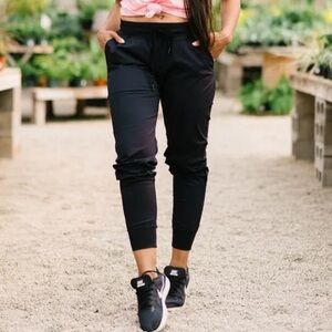 Zyia Trail Blazer Joggers Black Size XXXL